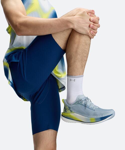 UNDER ARMOUR(アンダーアーマー)の「UAベロシティ SPD(ランニング/メンズ)(スニーカー・メンズ・グレー系その他・29.5cm/25.5cm/27.5cm/26.0cm/27.0cm/26.5cm/28.5cm/29.0cm/28.0cm)」の9枚目の写真