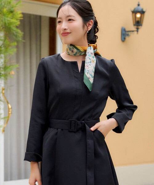 Tiaclasse(ティアクラッセ)の「【大きいサイズ】【安めぐみさん着用】キーネックポケットワンピース(ワンピース・レディース・ボルドー/パープル系/ネイビー・XL/XXL)」の12枚目の写真