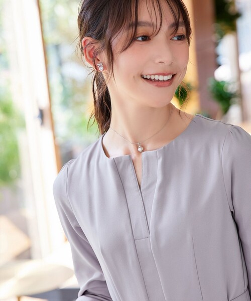 Tiaclasse(ティアクラッセ)の「【大きいサイズ】【安めぐみさん着用】キーネックポケットワンピース(ワンピース・レディース・ボルドー/パープル系/ネイビー・XL/XXL)」の21枚目の写真