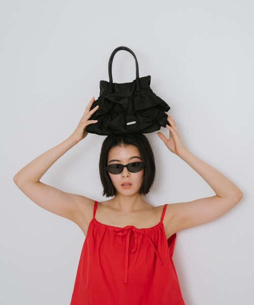 AIDELL(エイデル)の「ナイロンフリル2wayハンドバッグ(ショルダーバッグ・レディース・パープル/ホワイト/ブラック・FREE)」の9枚目の写真