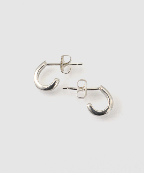 JOURNAL STANDARD(ジャーナルスタンダード)の「【VALENTINE /ヴァレンタイン】 Baby Hoop Earring/silver(ピアス(両耳用)・レディース・シルバー・FREE)」の1枚目の写真