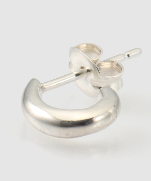 JOURNAL STANDARD(ジャーナルスタンダード)の「【VALENTINE /ヴァレンタイン】 Baby Hoop Earring/silver(ピアス(両耳用)・レディース・シルバー・FREE)」の5枚目の写真