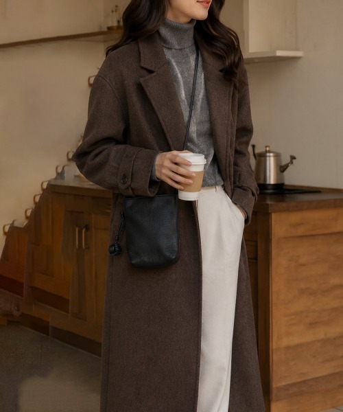 Miniministore(ミニミニストア)の「結びチャーム付き ミニショルダーバッグ(ショルダーバッグ・レディース・ブルーグリーン/ブラック/パープル/ダークベージュ/キャメル・FREE)」の11枚目の写真
