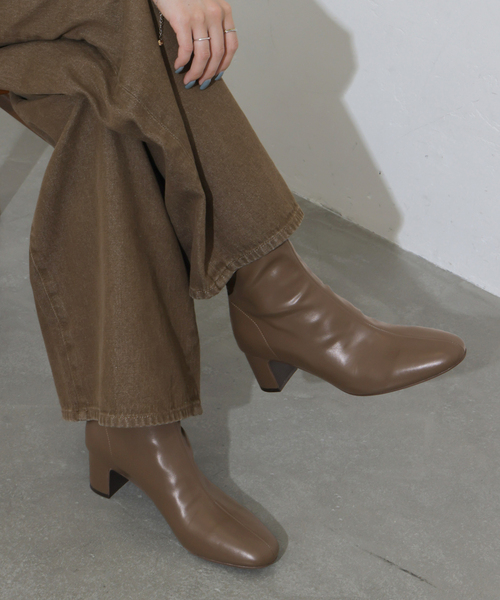 JOURNAL STANDARD relume(ジャーナルスタンダード レリューム)の「RELUME ヒールストレッチブーツ(ブーツ・レディース・ブラック/ブラウン・23cm/24cm/25cm)」の7枚目の写真