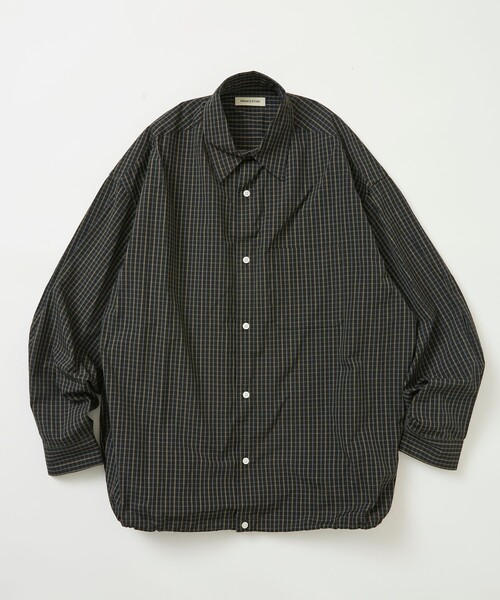 FREAK'S STORE(フリークスストア)の「限定展開 ワイドシルエット スピンドル レギュラーカラーシャツ / ヘムコード(シャツ/ブラウス・メンズ・ブラック系その他/チャコールグレー/ブラック/ホワイト/ブラウン系その他/ブルー系その他/サックスブルー/ベージュ・LARGE/MEDIUM/SMALL)」の4枚目の写真