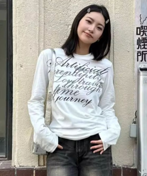 Vipoa（ヴィポア）の「Cursive ロゴT（Tシャツ/カットソー・レディース・ホワイト/ブラック・FREE）」の11枚目の写真