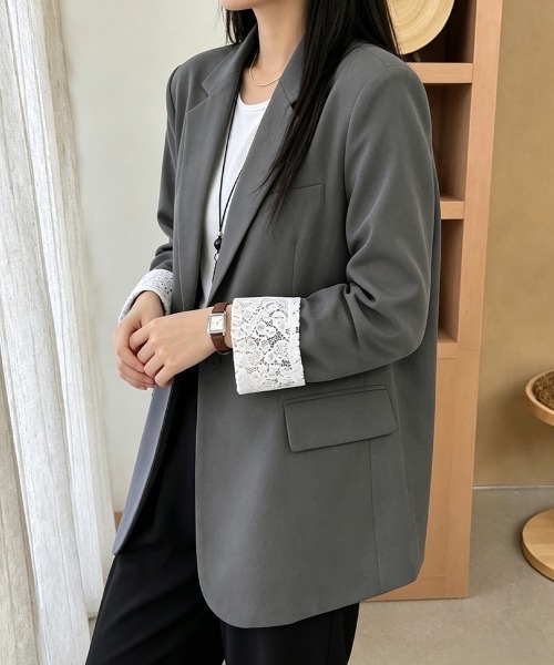 Miniministore(ミニミニストア)の「レース袖ダブルテーラードジャケット韓国風(その他アウター・レディース・グレー/ブラック・M/L)」の5枚目の写真