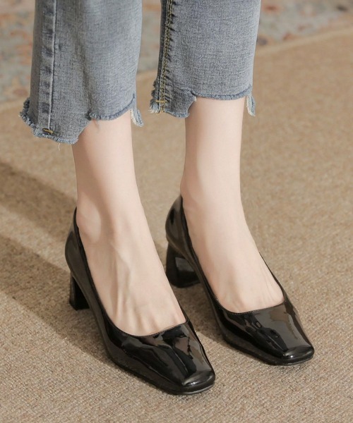 Miniministore(ミニミニストア)の「スクエアトゥ 太ヒールパンプス 美脚(パンプス・レディース・ブラック/オフホワイト/ピンクベージュ・23.0cm/22.5cm/25.0cm/24.5cm/24.0cm/23.5cm)」の18枚目の写真