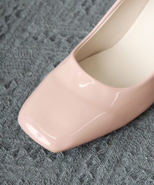 Miniministore(ミニミニストア)の「スクエアトゥ 太ヒールパンプス 美脚(パンプス・レディース・ブラック/オフホワイト/ピンクベージュ・23.0cm/22.5cm/25.0cm/24.5cm/24.0cm/23.5cm)」の16枚目の写真