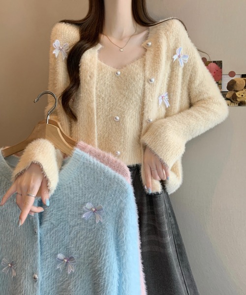 AMAJI(アマジ)の「ビジュー キャミソール リボン ニットカーディガン(カーディガン/ボレロ・レディース・ライトブルー/ベージュ/ライトピンク・FREE)」の5枚目の写真