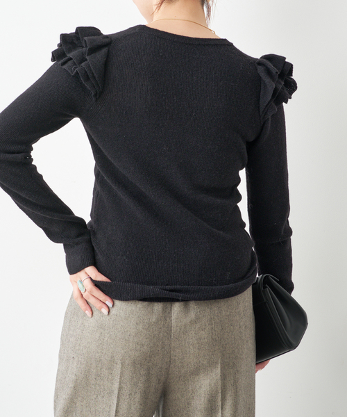Spick & Span(スピックアンドスパン)の「《WEB限定 / 追加2》アルパカ混フリルニット(ニット/セーター・レディース・グレー/ブラック・FREE)」の8枚目の写真
