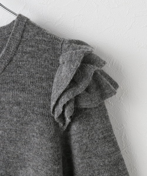 Spick & Span(スピックアンドスパン)の「《WEB限定 / 追加2》アルパカ混フリルニット(ニット/セーター・レディース・グレー/ブラック・FREE)」の22枚目の写真