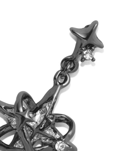 SIS(エスアイエス)の「SIS/エスアイエス/pierced earrings 3(イヤリング・レディース・シルバー・F)」の2枚目の写真