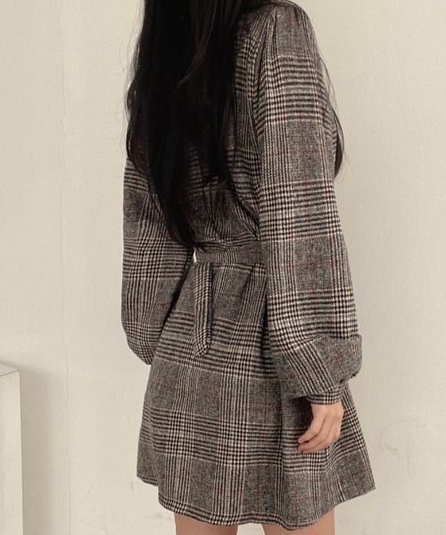 FAVORITO(ファヴォリート)の「チェック柄シングルブレストワンピース(ワンピース・レディース・モカ/ブラック・F)」の7枚目の写真