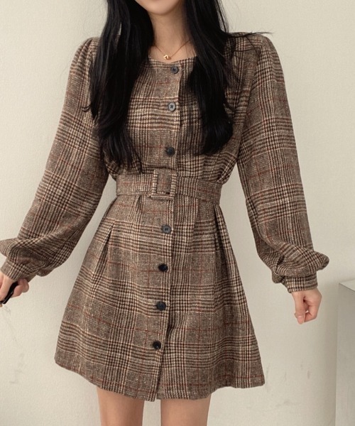 FAVORITO(ファヴォリート)の「チェック柄シングルブレストワンピース(ワンピース・レディース・モカ/ブラック・F)」の6枚目の写真