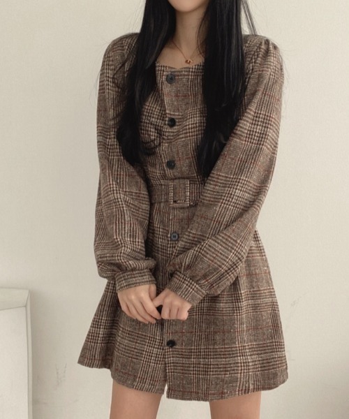 FAVORITO(ファヴォリート)の「チェック柄シングルブレストワンピース(ワンピース・レディース・モカ/ブラック・F)」の4枚目の写真