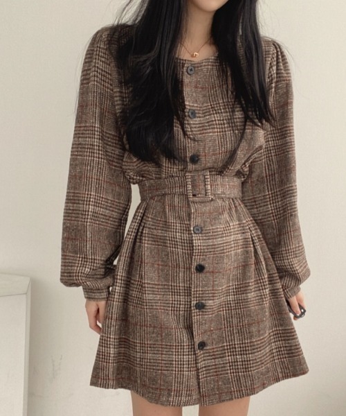 FAVORITO(ファヴォリート)の「チェック柄シングルブレストワンピース(ワンピース・レディース・モカ/ブラック・F)」の5枚目の写真