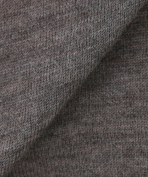 FRAMeWORK(フレームワーク)の「CASH TOUCH POLOSHIRT(ニット/セーター・レディース・ラベンダー/レッド/グレー/キャメル・FREE)」の16枚目の写真