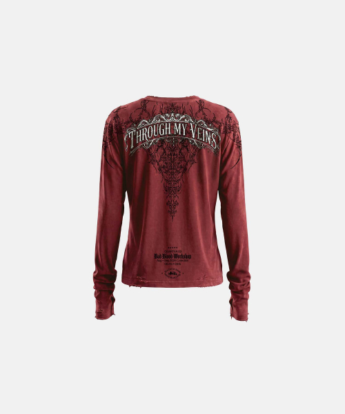 BADBLOOD(バッドブラッド)の「T.M.V. RELIC CROSS ワークショップ ヘンリー ロングスリーブ - ボルドー(Tシャツ/カットソー・レディース・その他・SMALL/MEDIUM/LARGE)」の2枚目の写真