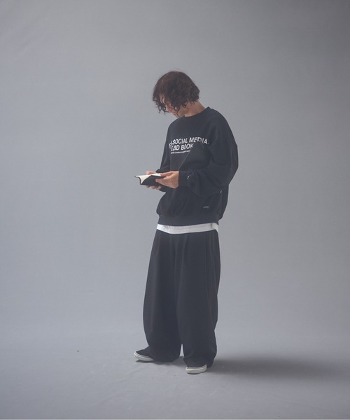 ADAM PATEK(アダムパテック)の「ADAMPATEK/FRxAP logo sweatshirt/ロゴスウェット(スウェット・メンズ・ブラック・1/2)」の4枚目の写真