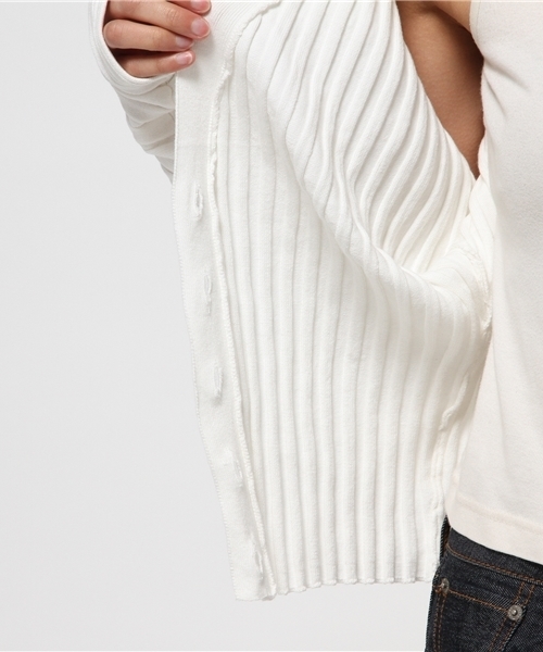 MOUSSY（マウジー）の「WIDE RIB CARDIGAN（カーディガン/ボレロ・レディース・トップグレー/オフホワイト/ベージュ・FREE）」の9枚目の写真