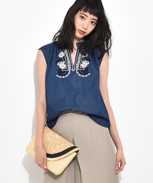 NE QUITTEZ PAS!(ヌキテパ)の「ne Quittez pas 刺繍ブラウス LC6299(シャツ/ブラウス・レディース・ネイビー・M)」の1枚目の写真