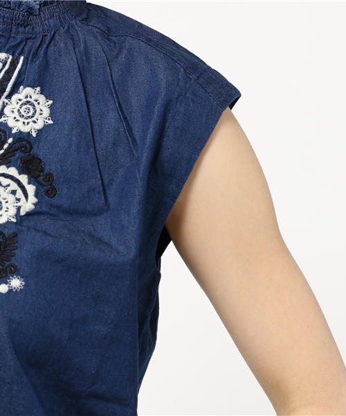 NE QUITTEZ PAS!(ヌキテパ)の「ne Quittez pas 刺繍ブラウス LC6299(シャツ/ブラウス・レディース・ネイビー・M)」の6枚目の写真