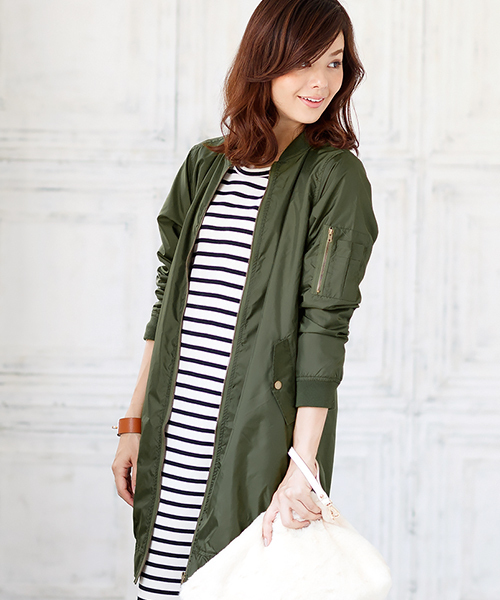 Pierrot(ピエロ)の「MA-1 ロング丈ブルゾン(MA-1・レディース・ブラック/カーキ・M/L)」の18枚目の写真