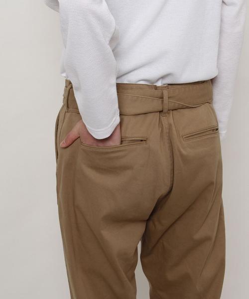 coen（コーエン）の「ツイルワイドテーパードベルテッドパンツ（チノパンツ・メンズ・ベージュ/オリーブ・X-LARGE/SMALL/LARGE/MEDIUM）」の17枚目の写真