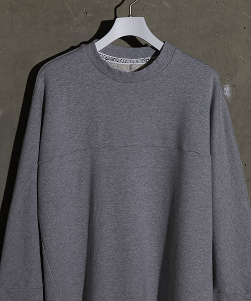 NUMBER (N)INE(ナンバーナイン)の「【NUMBER (N)INE】≪STUDIOUS限定≫別注コーマスウェットプルオーバー(スウェット・メンズ・トップグレー/サンドベージュ/ブラック/グレー/ベージュ・2/1/3)」の12枚目の写真