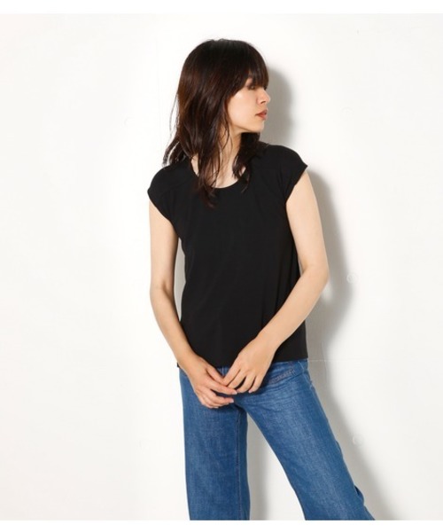 SLY（スライ）の「BACK TIE CUT TOPS（Tシャツ/カットソー・レディース・トップグレー/ホワイト/ブラック・FREE）」の2枚目の写真