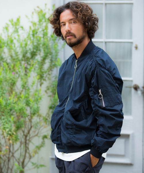 rehacer（レアセル）の「rehacer : Wave Tuck MA-1（MA-1・メンズ・カーキ/ネイビー・SMALL/MEDIUM/LARGE）」の3枚目の写真