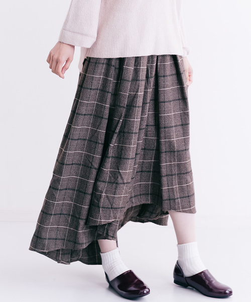 MERLOT（メルロー）の「チェック柄テールカットスカート0066（スカート・レディース・チャコールグレー/ブラウン・FREE）」の14枚目の写真