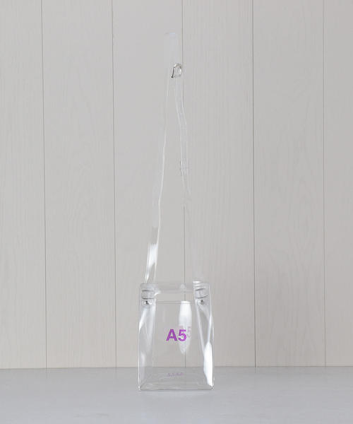 NaNa-NaNa（ナナナナ）の「＜NaNa-NaNa＞A5 BAG/バッグ（ショルダーバッグ・レディース・パープル/ホワイト/ブラック/ブラウン・FREE）」の2枚目の写真