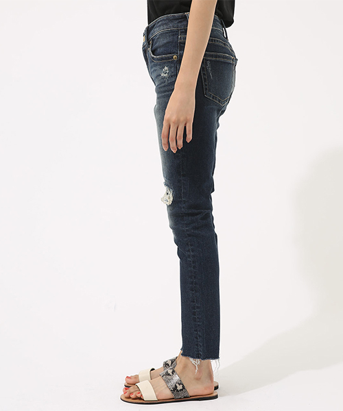 AZUL by moussy（アズールバイマウジー）の「【20190912販売禁止】リペアデニムスキニー（デニムパンツ・レディース・ダークブルー/ブルー・SMALL/X-SMALL/MEDIUM/LARGE）」の7枚目の写真