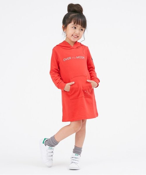 BREEZE（ブリーズ）の「ネット限定パーカーワンピース（ワンピース・キッズ・グレー/カーキ/レッド・95/140/100/110/80/130/120/90）」の4枚目の写真