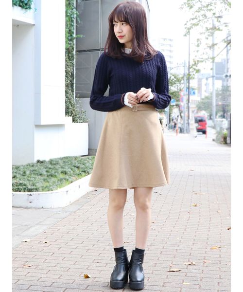dazzlin（ダズリン）の「サス付フレアスカート（スカート・レディース・ブラック/ベージュ/ボルドー・SMALL/MEDIUM）」の17枚目の写真