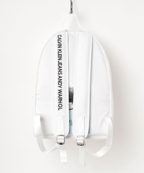 Calvin Klein Jeans Accessory(カルバン・クラインジーンズアクセサリー)の「ANDY WARHOL ポートレート キャンパス バックパック 45L(バックパック/リュック・メンズ・ホワイト・FREE)」の3枚目の写真