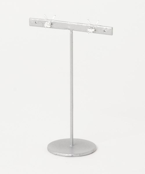 TONE SELECT GOODS(トーンセレクトグッズ)の「【925 SILVER ACC】VラインピアスSV925(OG)(ピアス(両耳用)・レディース・シルバー/ゴールド・FREE)」の3枚目の写真