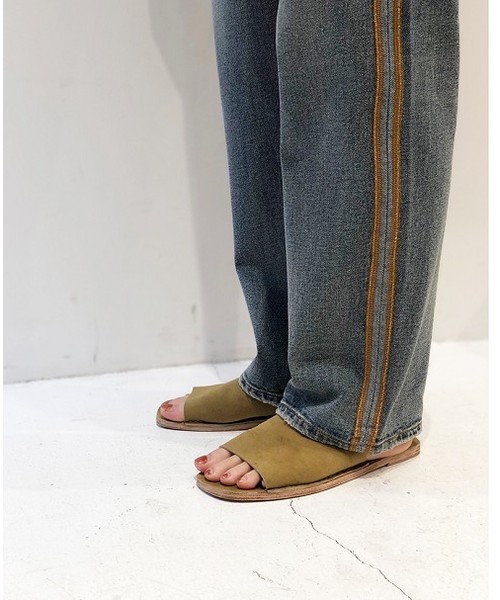 TODAYFUL（トゥデイフル）の「Ryan'sデニム（デニムパンツ・レディース・ブルー・23inch/24inch/25inch/26inch）」の14枚目の写真