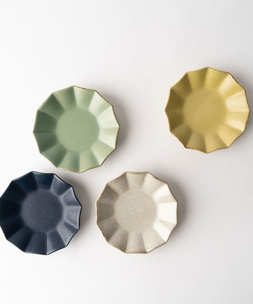 GEORGE'S（ジョージズ）の「プリーツ丸小皿（食器・レディース・ネイビー/モスグリーン/マスタード/ベージュ・FREE）」の10枚目の写真
