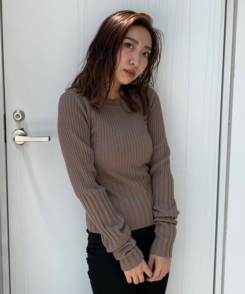 ENVYM（アンビー）の「ロングスリーブリブＫＮＩＴ（ニット/セーター・レディース・ホワイト/ブラック/ベージュ・FREE）」の12枚目の写真