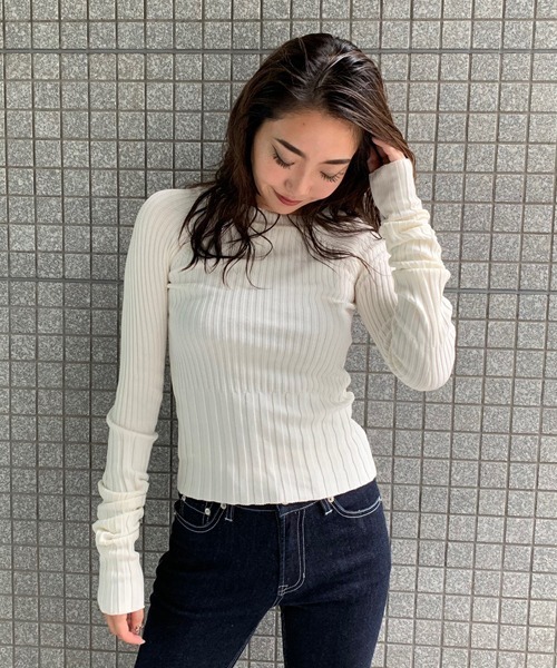 ENVYM（アンビー）の「ロングスリーブリブＫＮＩＴ（ニット/セーター・レディース・ホワイト/ブラック/ベージュ・FREE）」の10枚目の写真