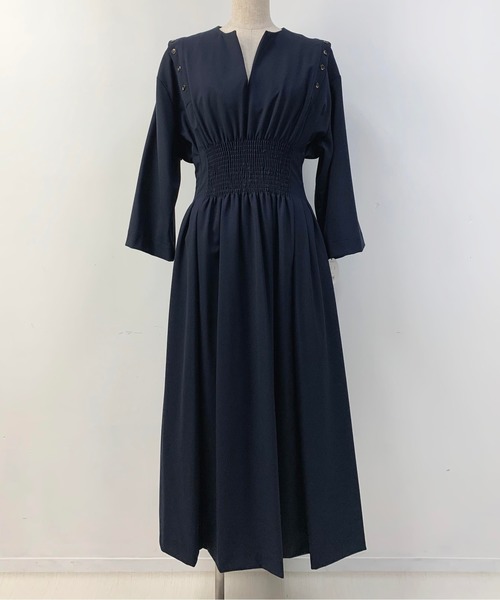 PICCIN(ピッチン)の「オープンショルダーワンピース(ワンピース・レディース・ネイビー/カーキ・MEDIUM)」の13枚目の写真