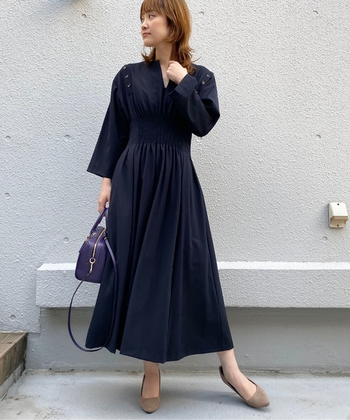 PICCIN(ピッチン)の「オープンショルダーワンピース(ワンピース・レディース・ネイビー/カーキ・MEDIUM)」の5枚目の写真