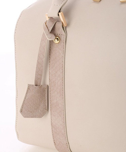 LIPSERVICE（リップサービス）の「パイソンベルトボストンバッグ（ボストンバッグ・レディース・ブラック/ピンクベージュ・FREE）」の5枚目の写真