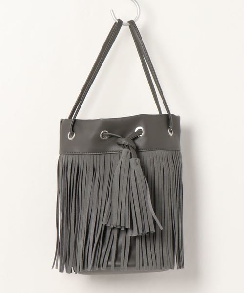 KOBE LETTUCE（コウベレタス）の「フリンジラウンドバッグ（ハンドバッグ・レディース・アイボリー/グレー/イエロー/グレイッシュベージュ・FREE）」の15枚目の写真