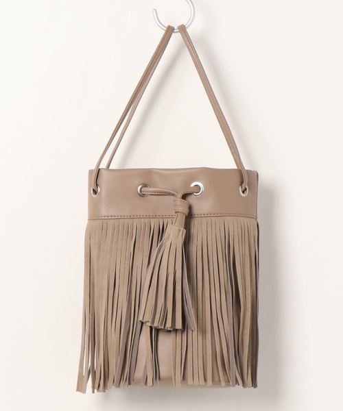 KOBE LETTUCE（コウベレタス）の「フリンジラウンドバッグ（ハンドバッグ・レディース・アイボリー/グレー/イエロー/グレイッシュベージュ・FREE）」の14枚目の写真