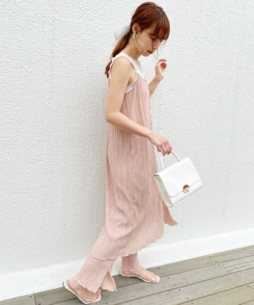 one after another NICE CLAUP（ワンアフターアナザーナイスクラップ）の「キャミワンピースプリーツパンツセット（ワンピース・レディース・オフホワイト/アイボリー/ミント/ピンクベージュ・FREE）」の6枚目の写真