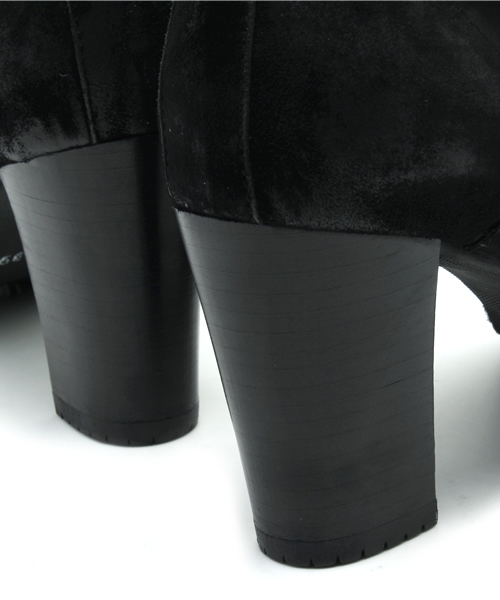 ROSE BUD(ローズバッド)の「ROUND-10/G.SUEDE W/HEEL SHORT BOOTS(ブーツ・レディース・ブラック/グリーン系その他・35/38/36/39/37)」の4枚目の写真
